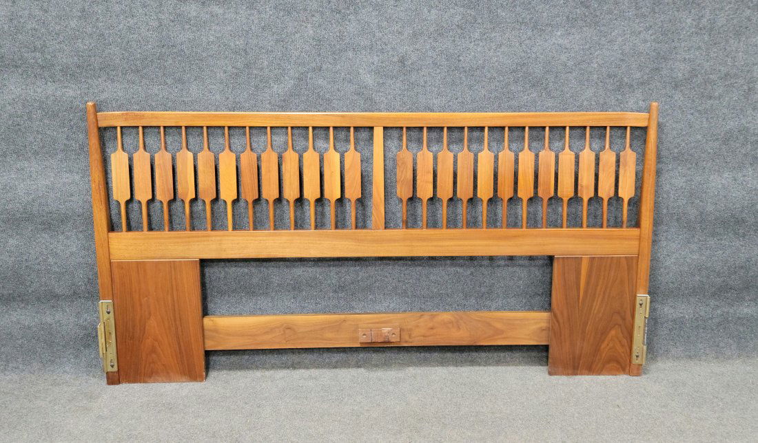 Drexel Mid Century King Sized Headboard (1 of 2)