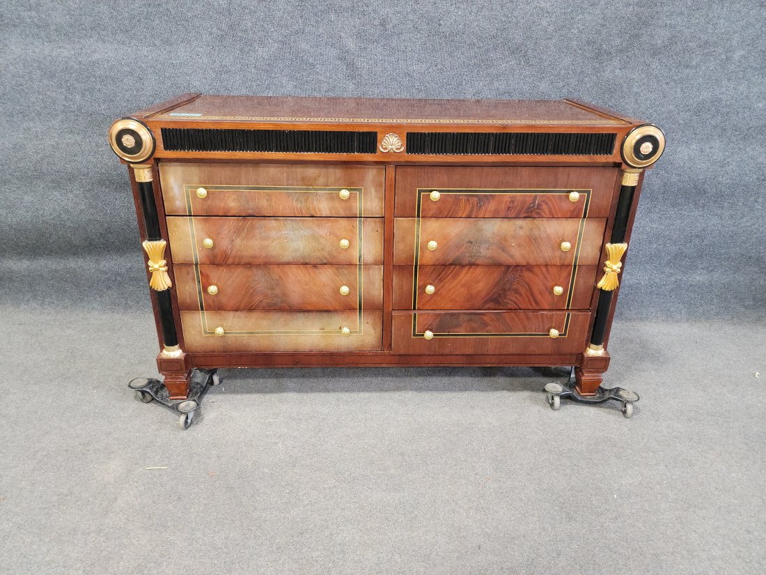 Versace Dresser: -