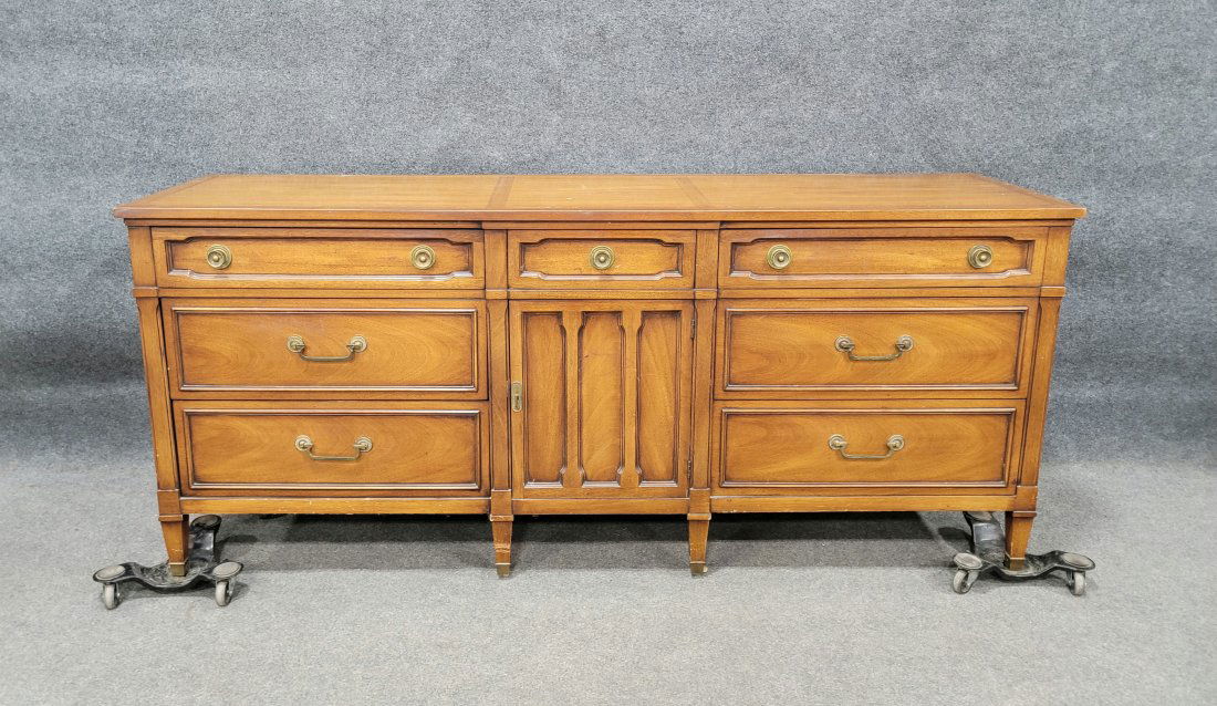 Drexel Dresser (1 of 6)