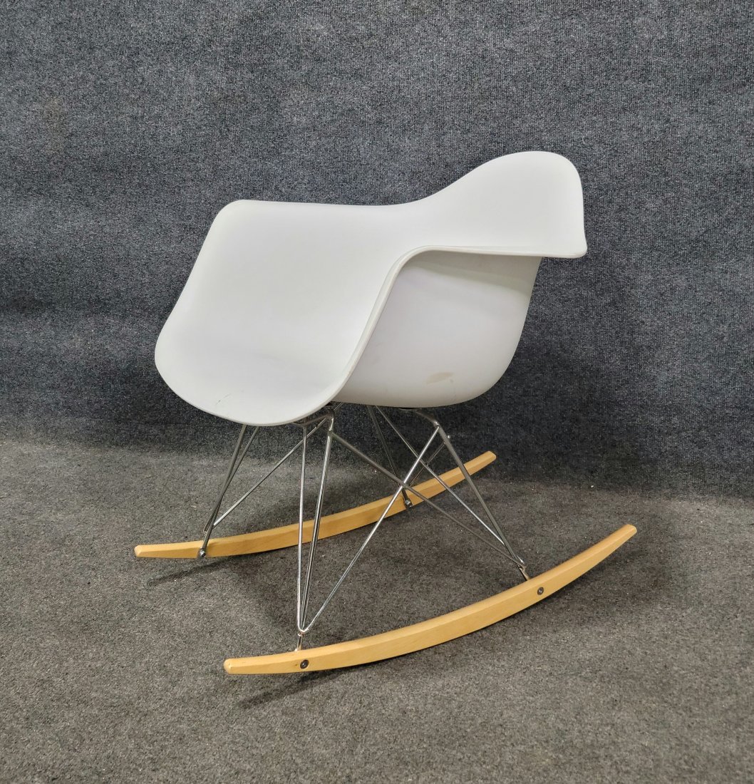 Herman Miller Style Rocking Chair: 26"H, 24"W, 27"D, 15"SH