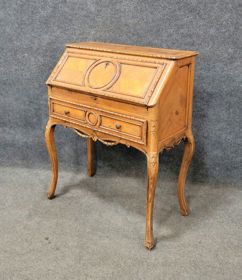 Italian Slant Front Desk (Made In Italy): 35.50"H, 29.50"W, 15"D