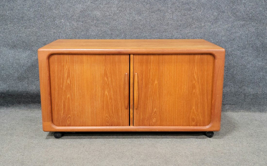 Dyrlund Danish Modern Teak Media Cabinet: 25.75"H, 48.75"W, 20.50"D