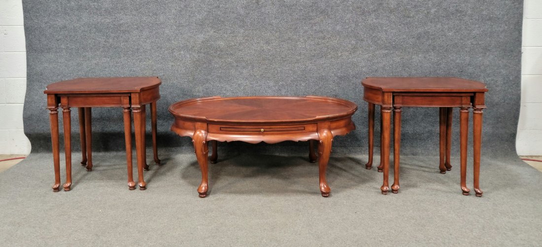 3 Piece Thomasville Coffee Table Set (1 of 2)