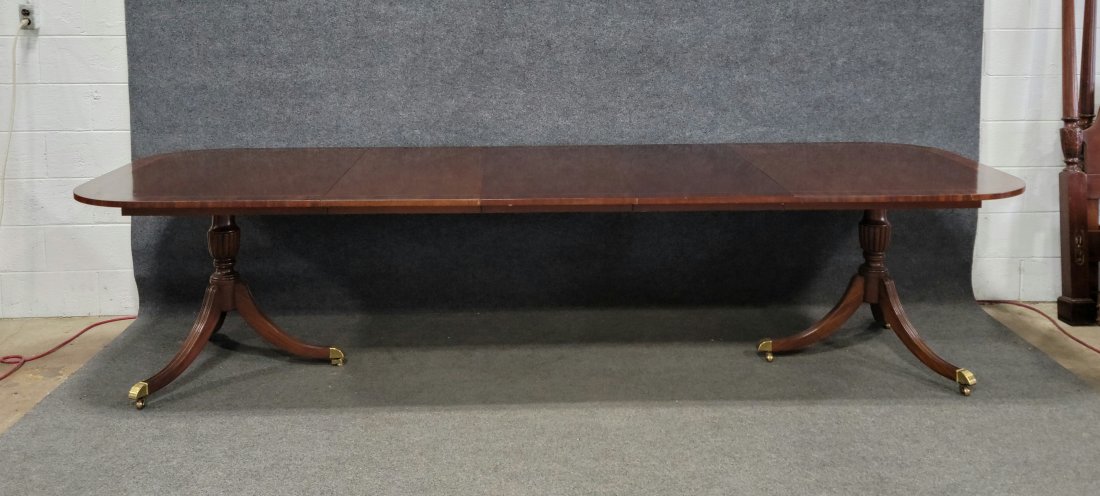 Banded Council Mahogany Dining Table w/ 3 Boards: 29.50"H, 67.75"W, 45"D, Leaves - 20"W