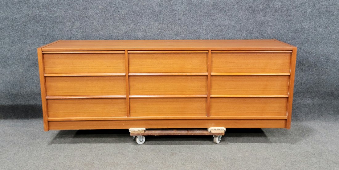 Graebel Made In Denmark Mid Century Sideboard: 26.50"H, 77.50"W, 19"D
