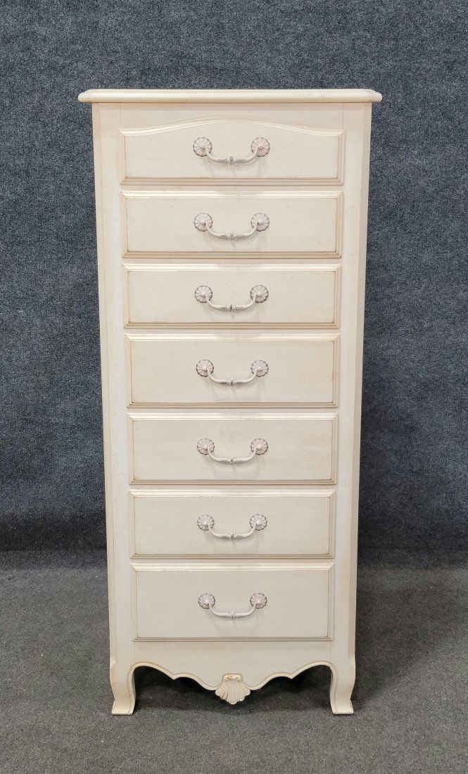 Ethan Allen Lingerie Chest (1 of 3)