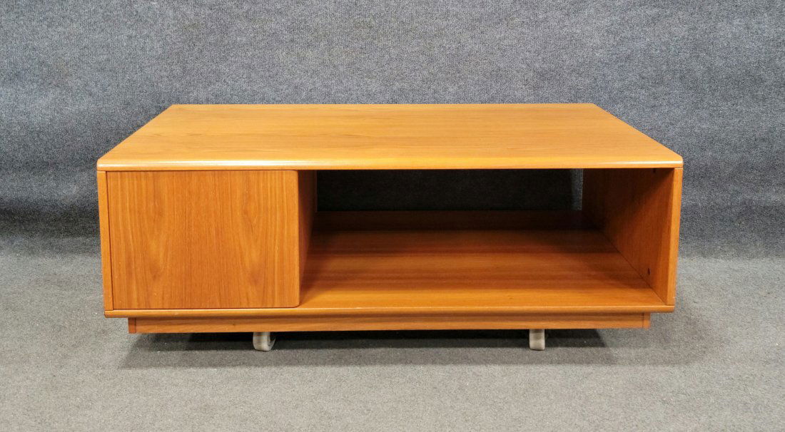 Mid Century Teak Coffee Table (1 of 5)