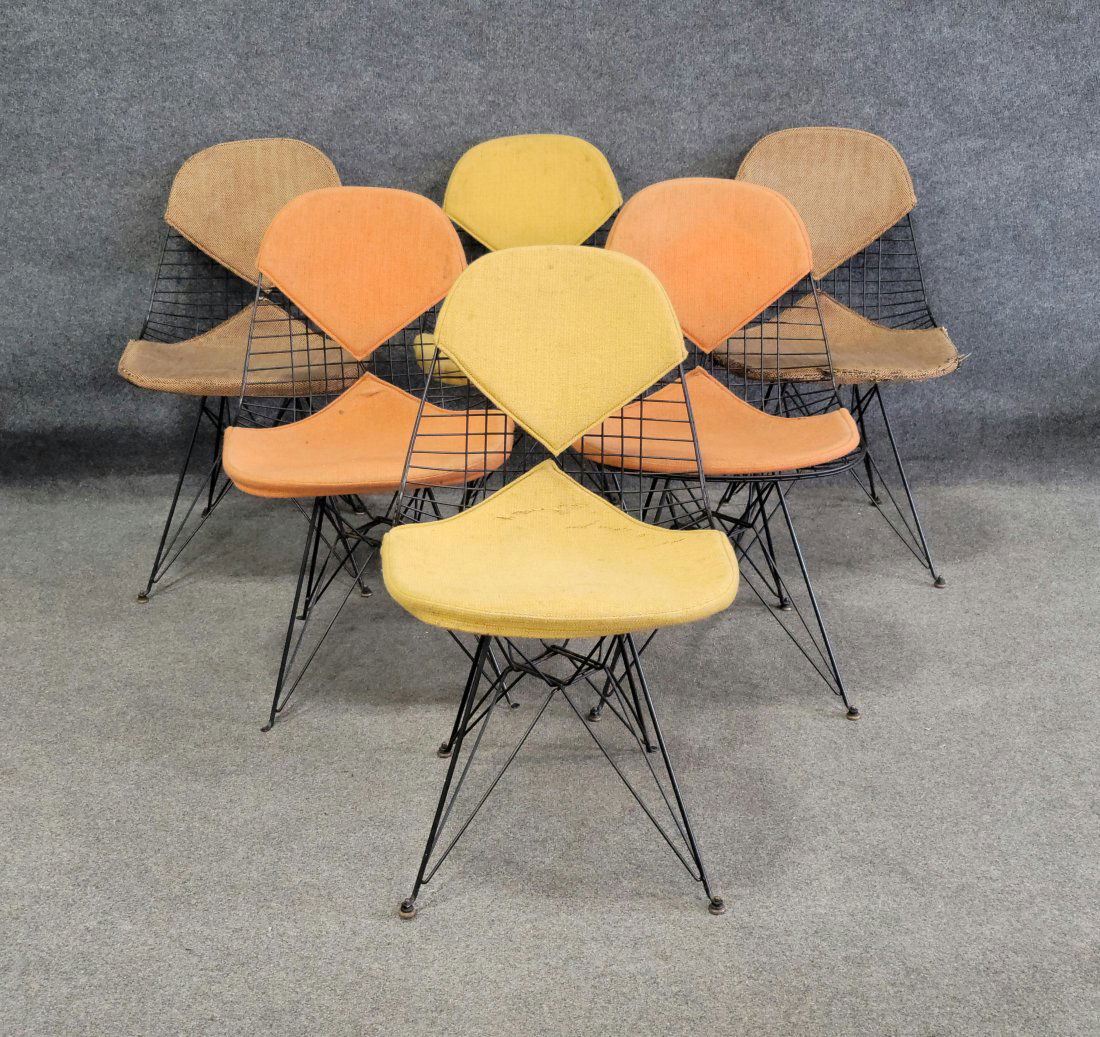6 Modern Chairs In The Manner Of Knoll (1 of 5)