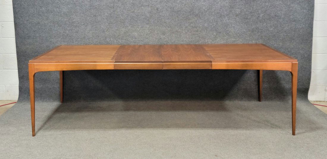 Mid Century Dining Room Table (1 of 6)