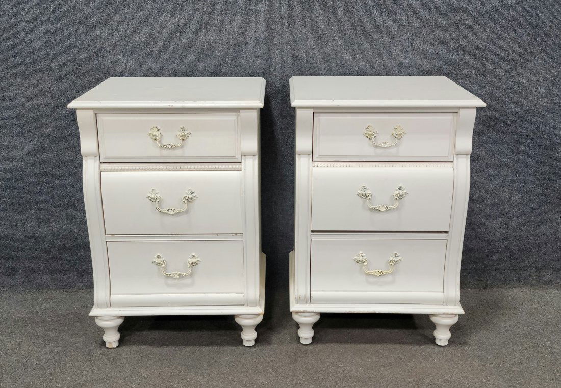 Pair Of Stanley White Painted Nightstands (1 of 5)