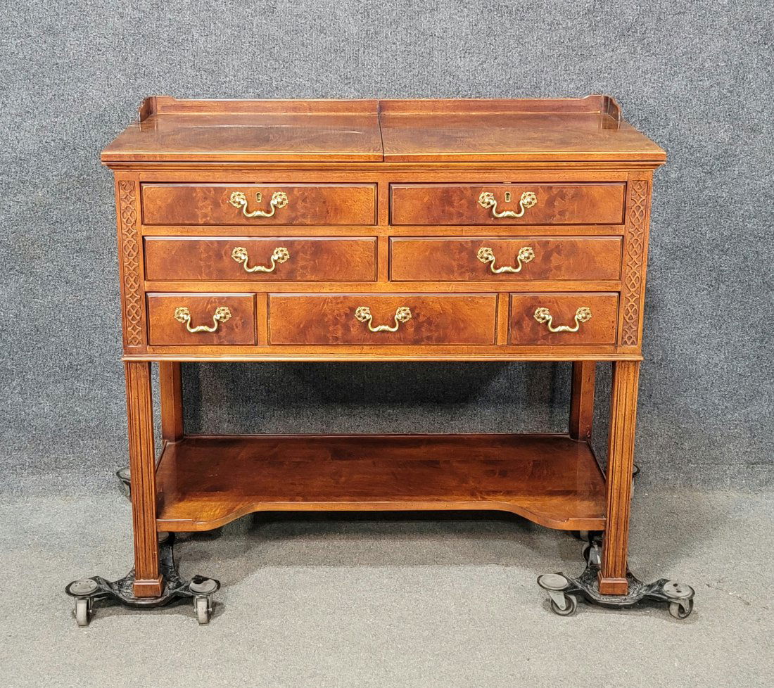 Aston Court Henredon Mahogany Server (1 of 7)