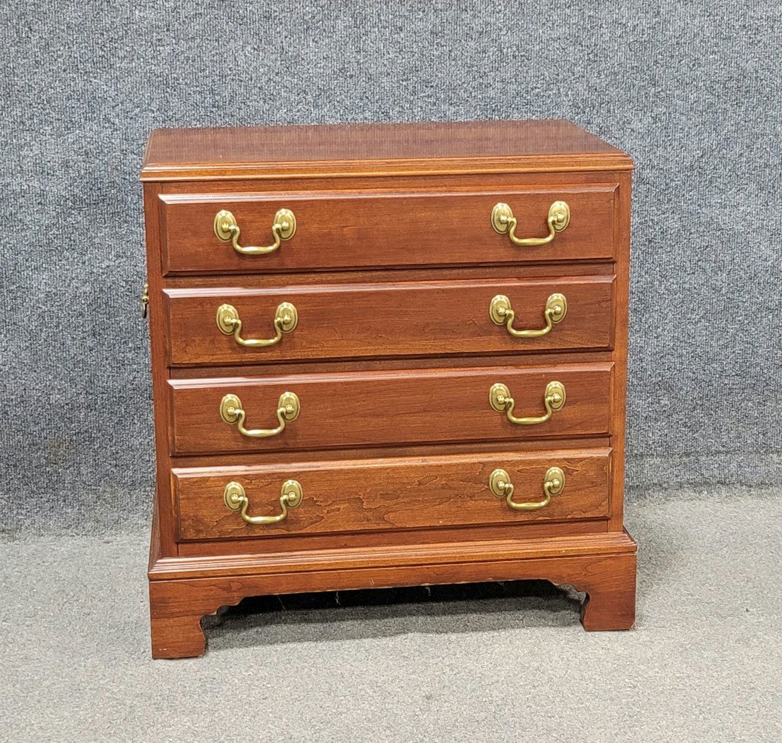 Ethan Allen Nightstand (1 of 7)