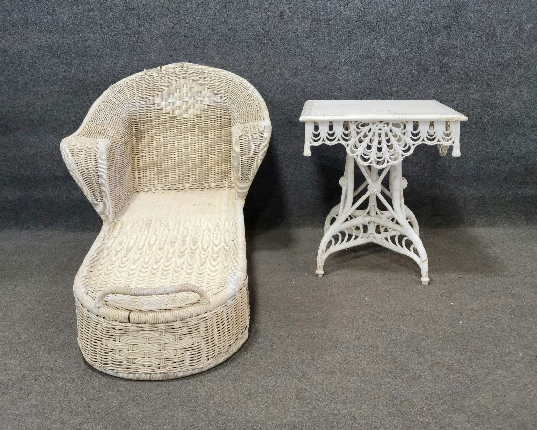 2 Piece Wicker Set (1 of 4)