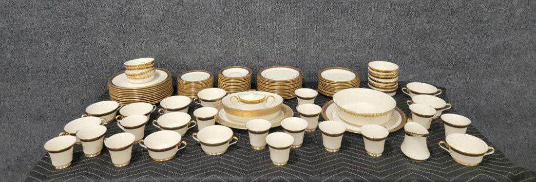 107 Pieces Of Lenox: -