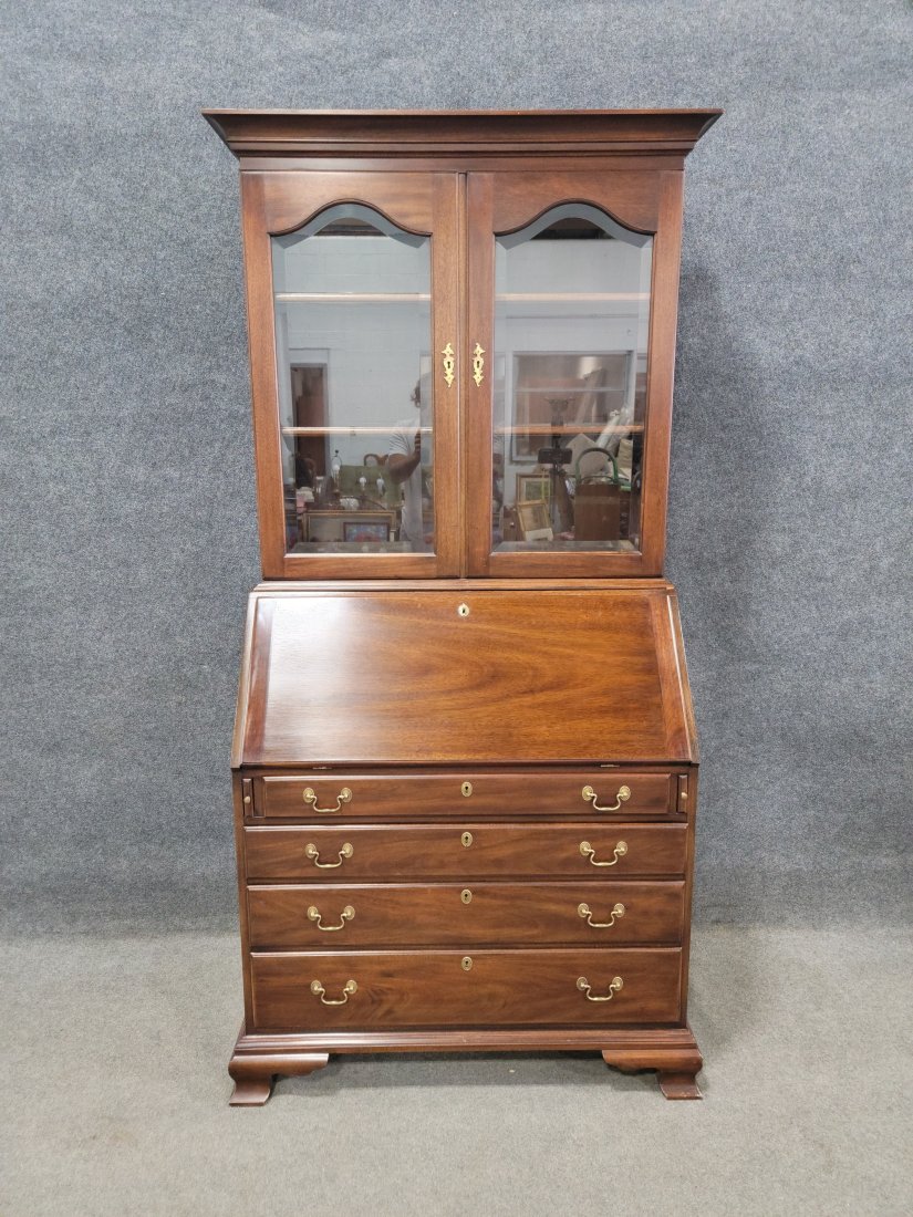 Henkel Harris Secretary Desk: 81.5h, 38w, 21d