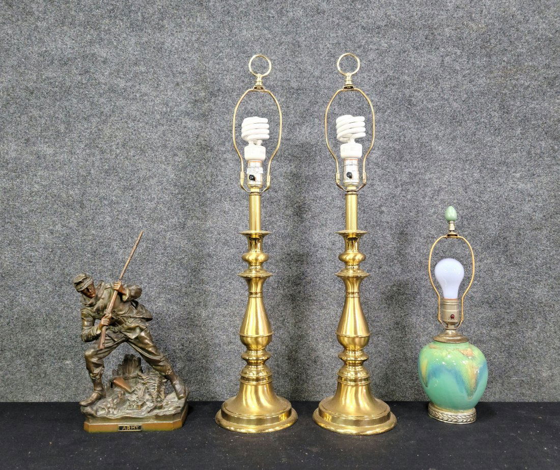 3 Lamps + White Metal Statue (1 of 4)
