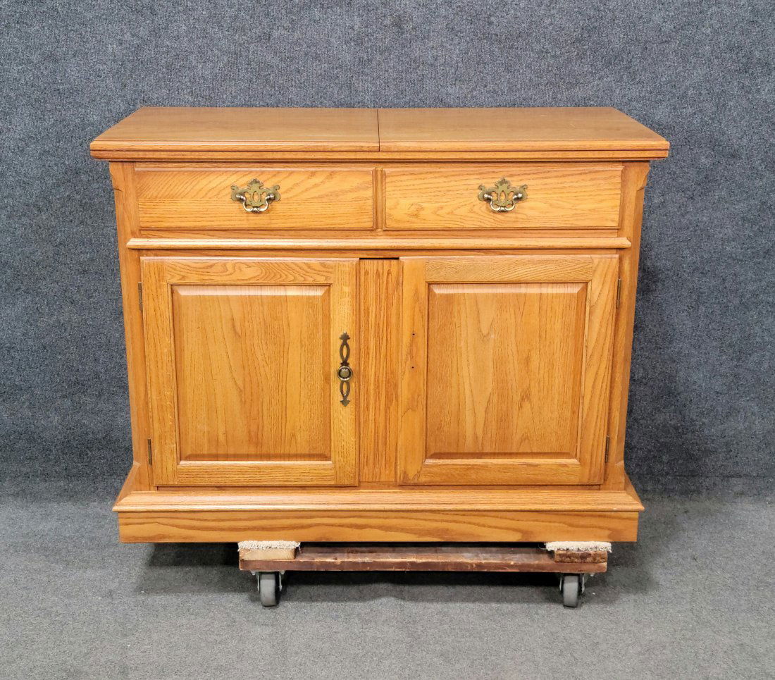 Oak Thomasville Server (1 of 7)