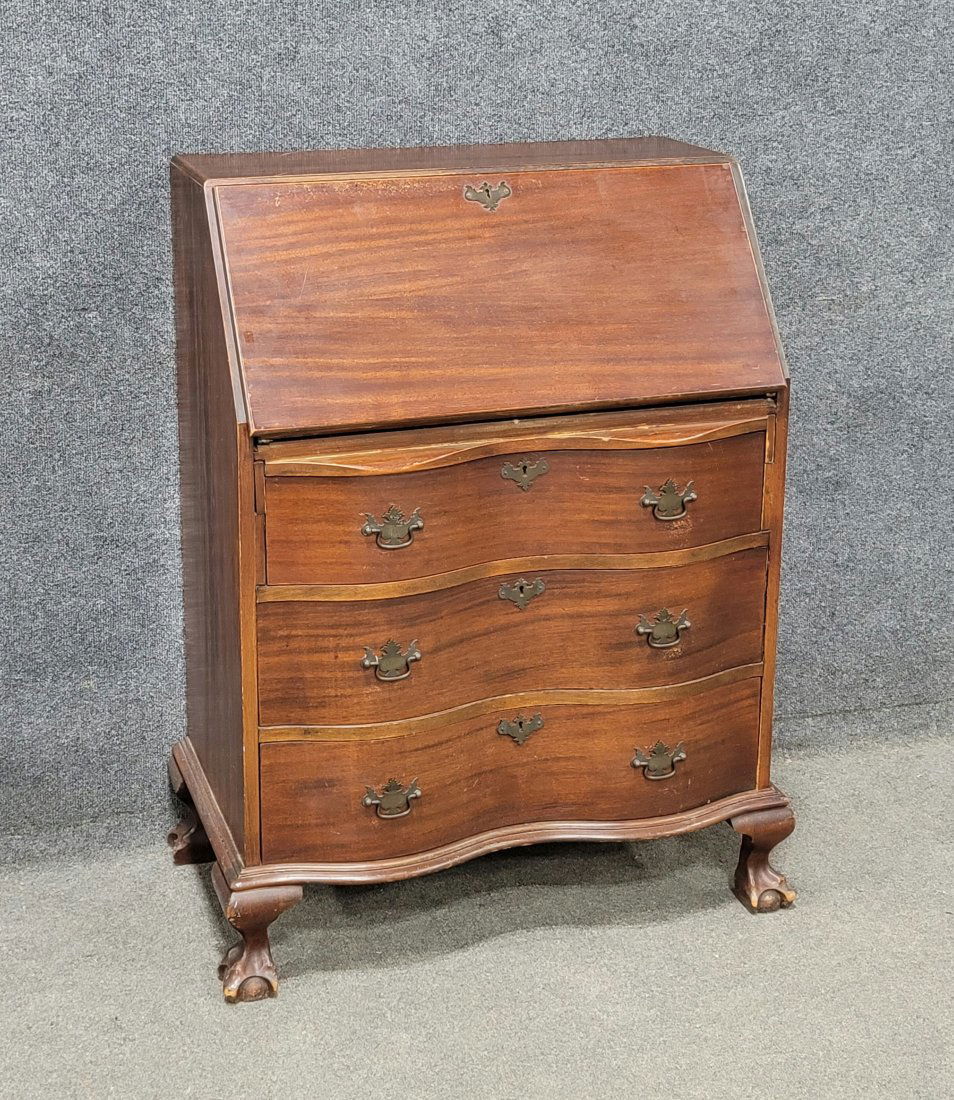 Maddox Slant Front Desk (1 of 8)