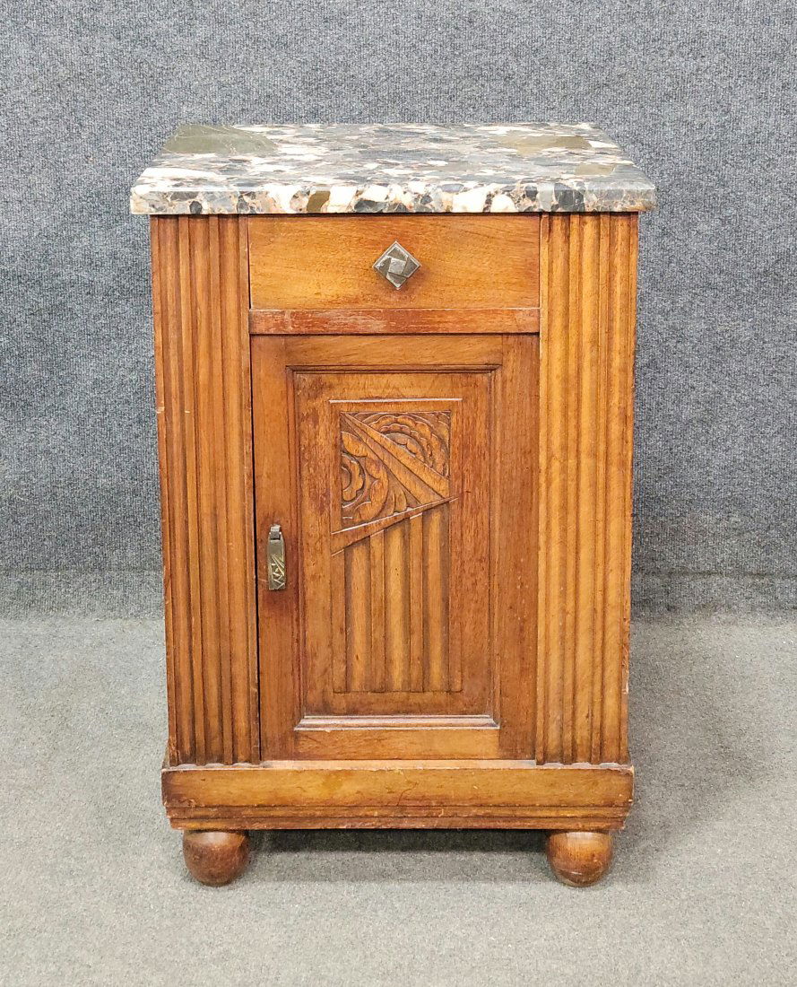 Marble Top Deco Stand (1 of 5)
