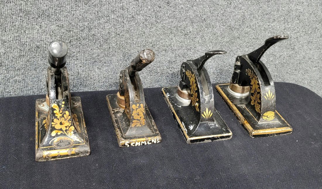 4 Antique Iron Engravers (1 of 3)
