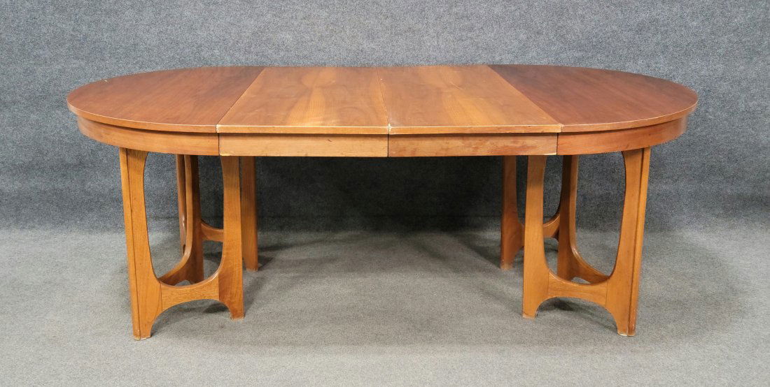 Mid Century Dining Room Table (1 of 6)