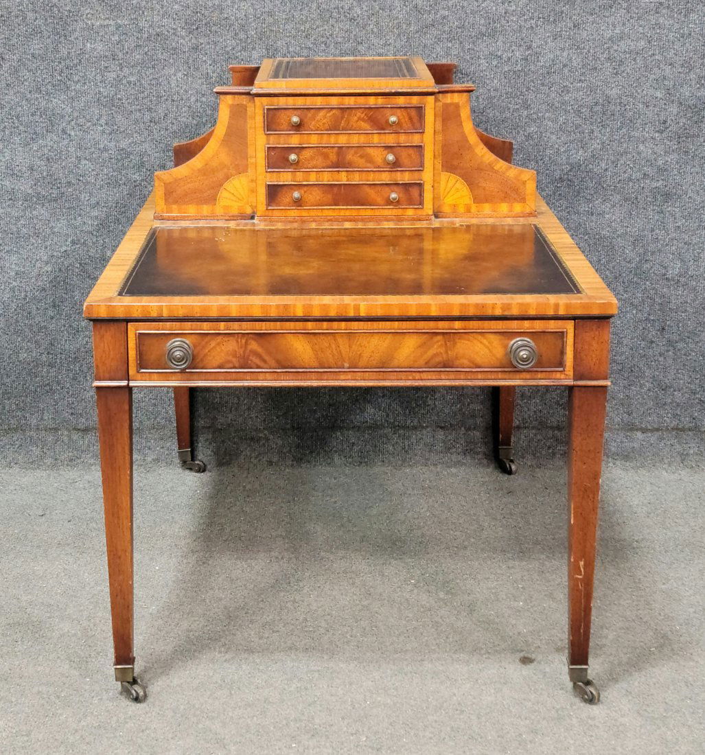 Weiman Leather Top End Table (1 of 6)