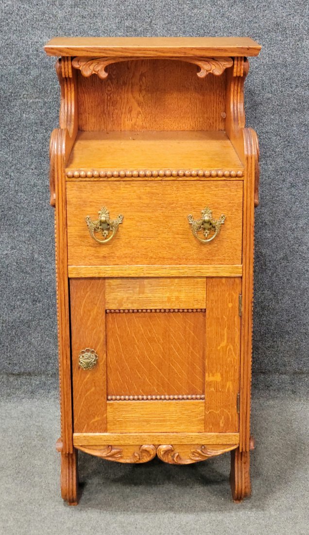 Oak Stand: 34.75"H, 15.75"W, 14.50"D