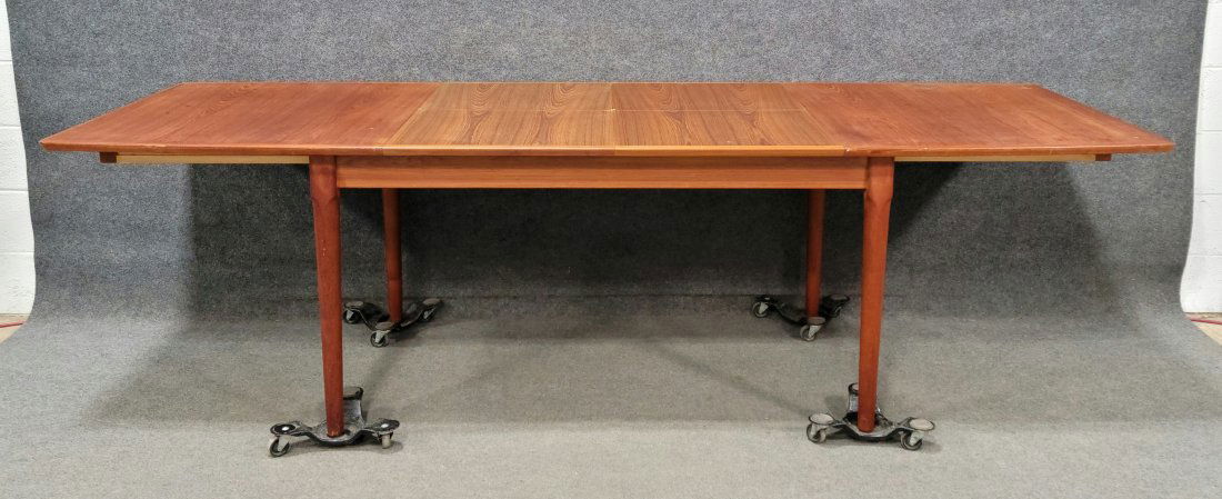 Teak Mid Century Dining Room Table With 2 Table Leaves (1 of 6)