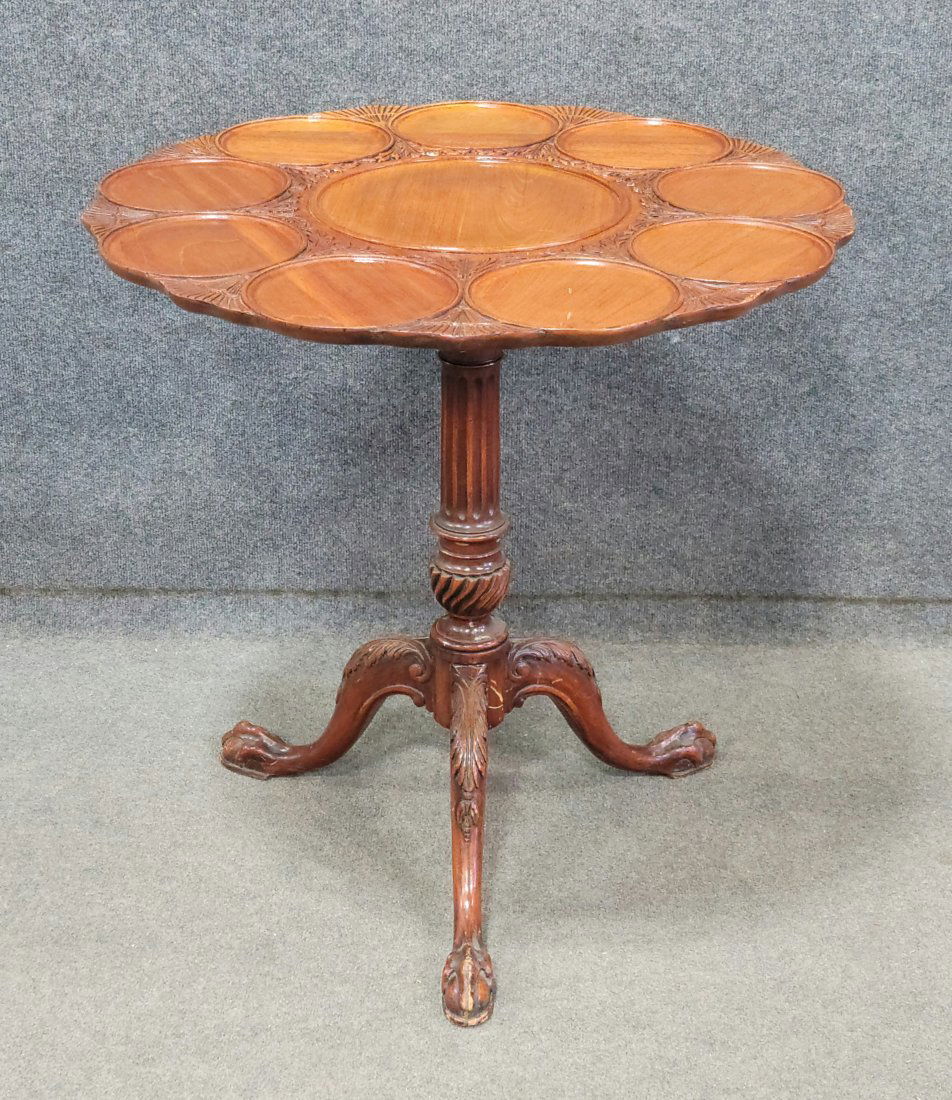 George III Tilt Top Table (1 of 5)