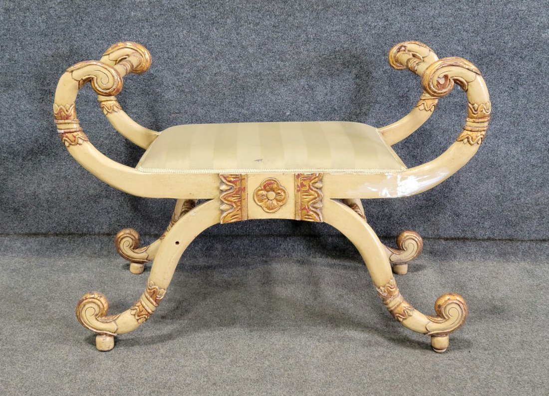 Bodart Quality Center Table: 28"H, 26.75"Diameter