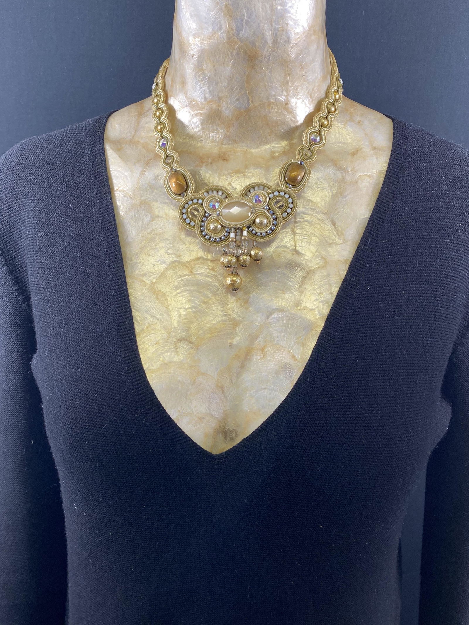Vintage Dori Csengeri Necklace and Earrings (1 of 5)