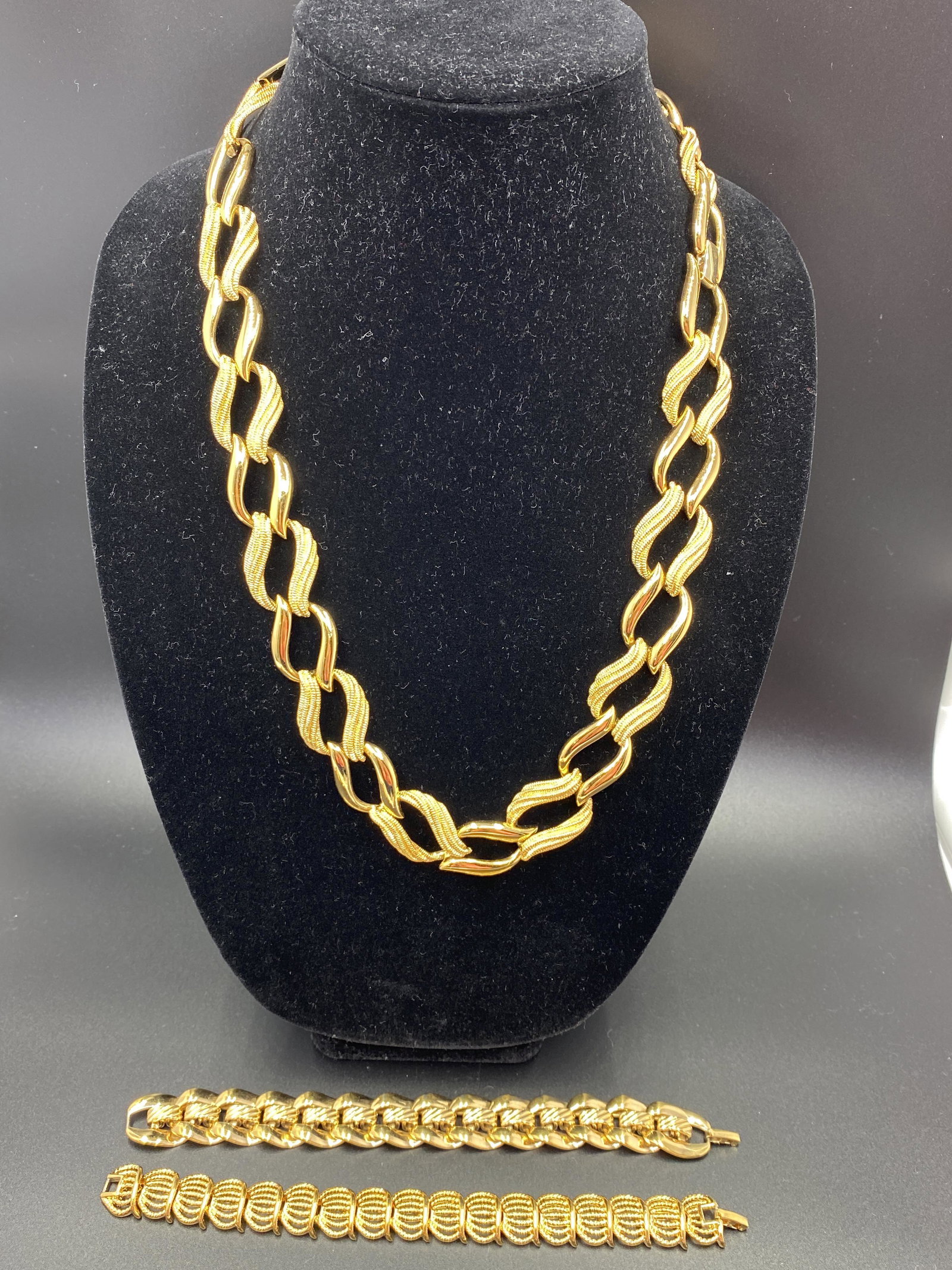 Vintage Napier Necklace and Two Napier Bracelets: For exact dimensions please refer to the attached dimensions sheet. Necklace and two bracelets are marked Napier. Though the history of Napier goes back to the late 19th-century, when the E. A. Bliss 