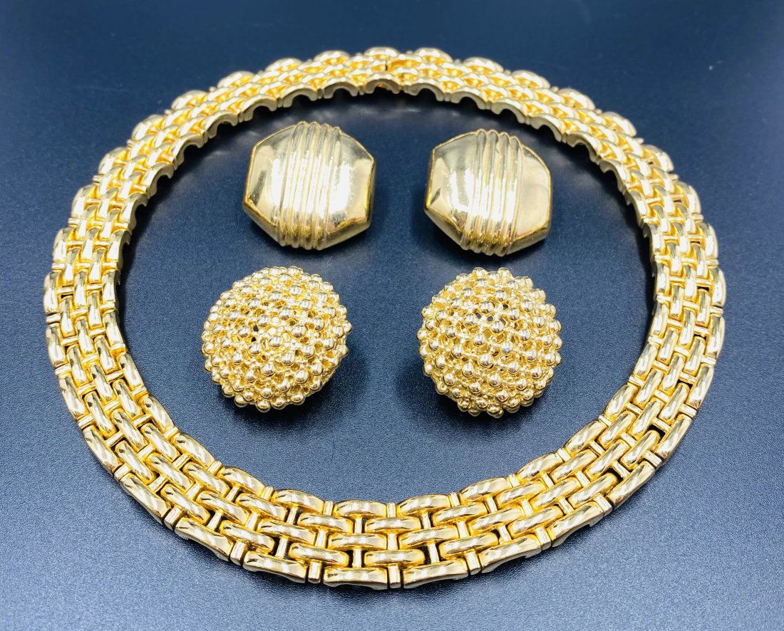 Ciner Necklace and Earrings (1 of 5)