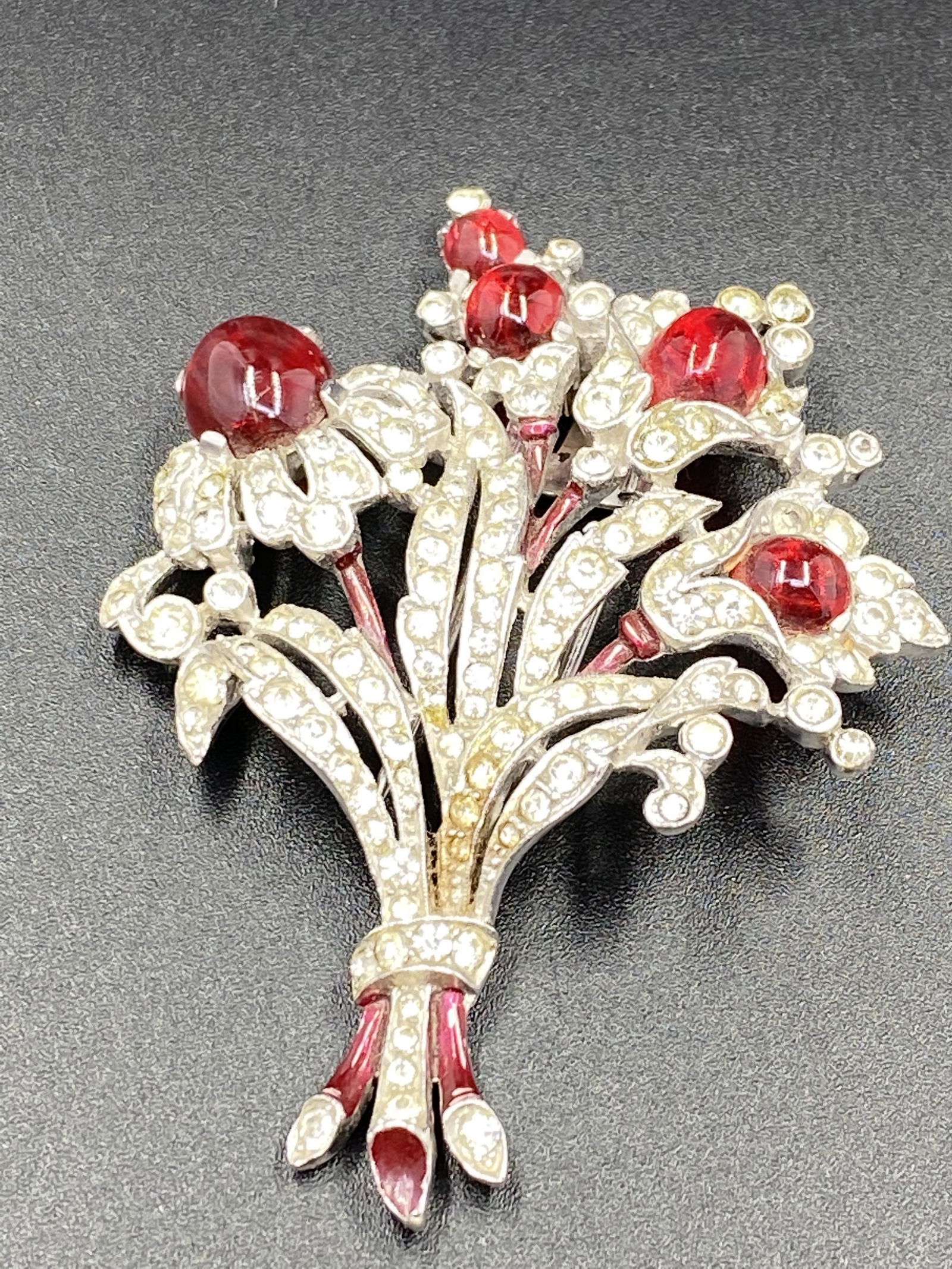 Vintage 1940s Trifari Alfred Philippe Flower Pin (1 of 6)