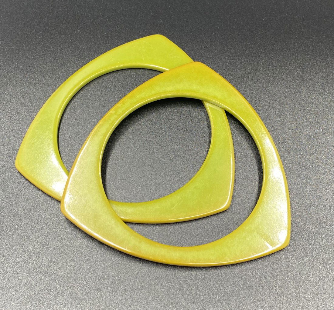 Two Bakelite Bracelets (1 of 4)