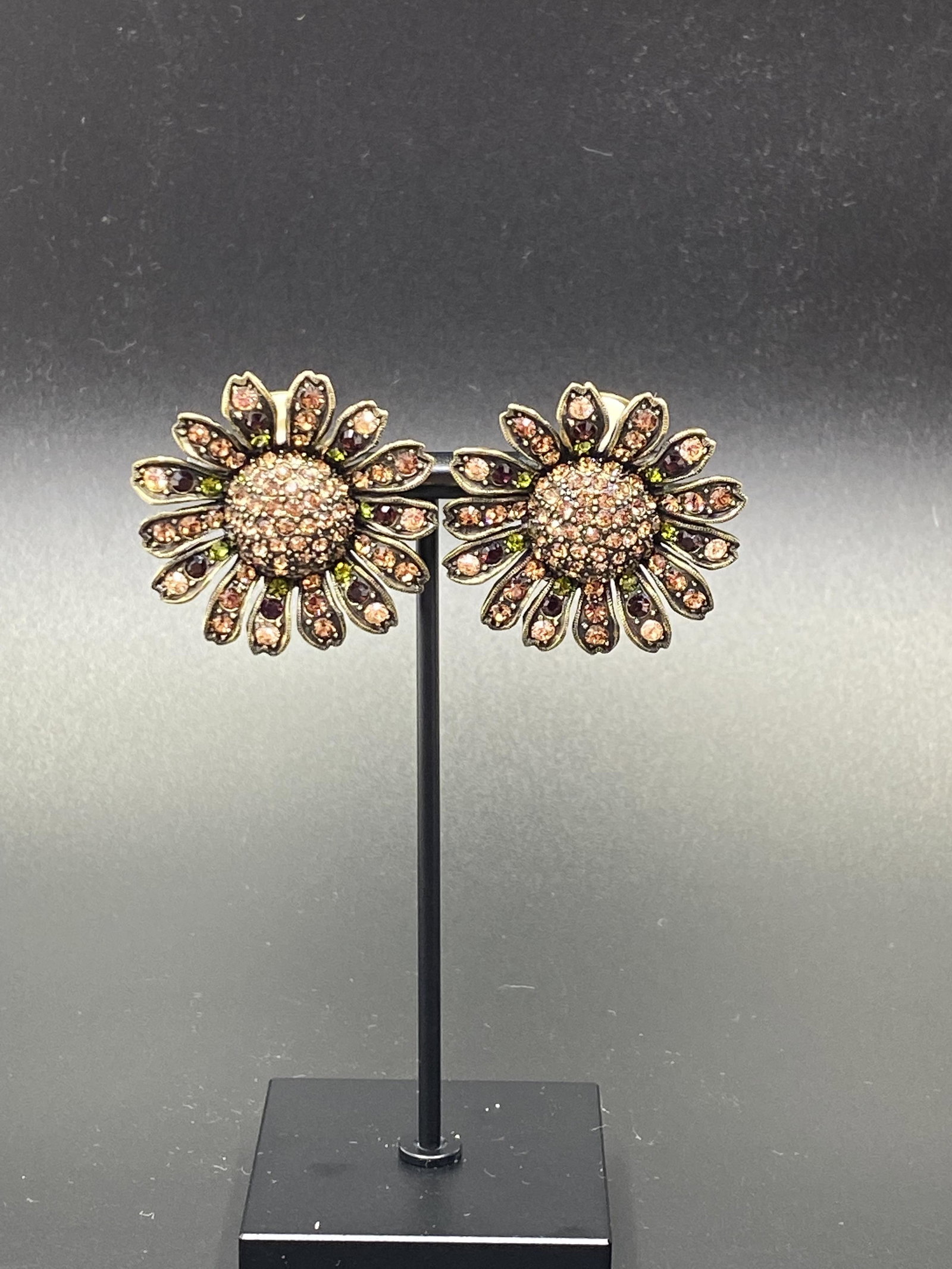 Signed HEIDI DAUS Earrings: For exact dimensions please refer to the attached dimensions sheet.