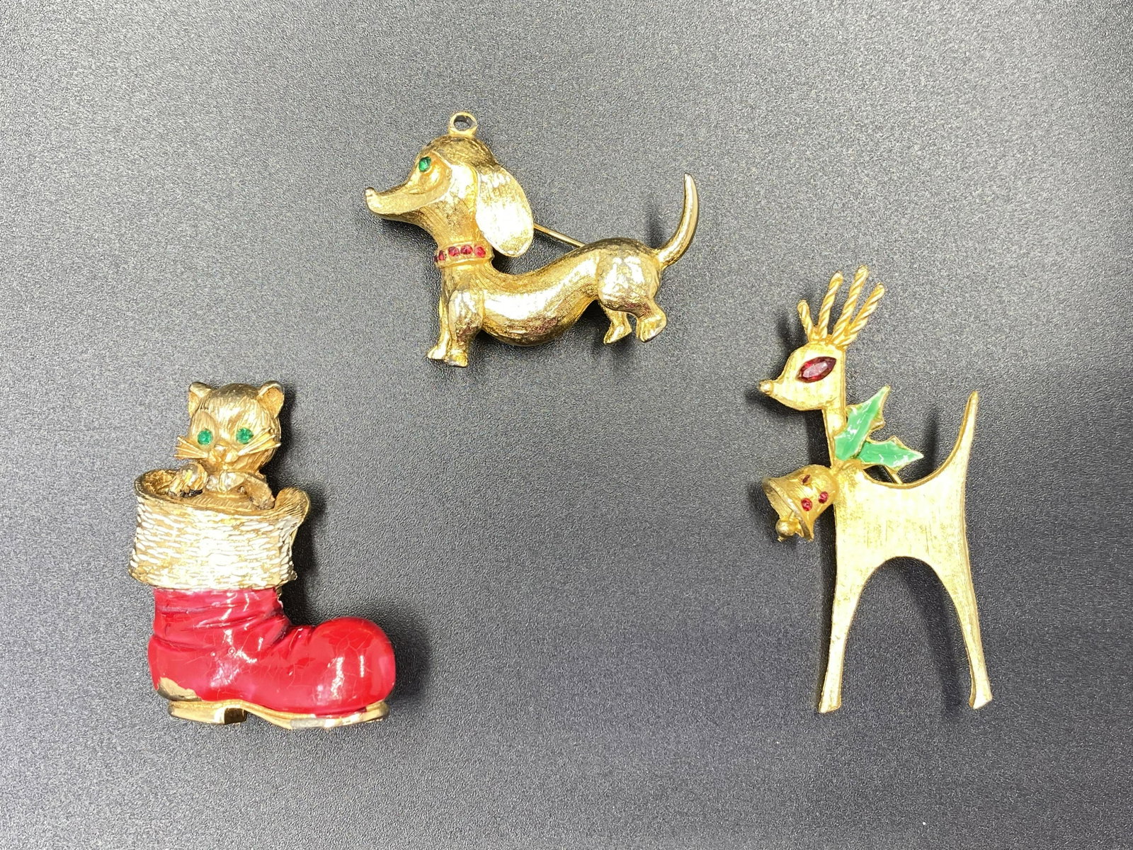 Signed CHRISTMAS MYLU Jewelry: For exact dimensions please refer to the attached dimensions sheet.