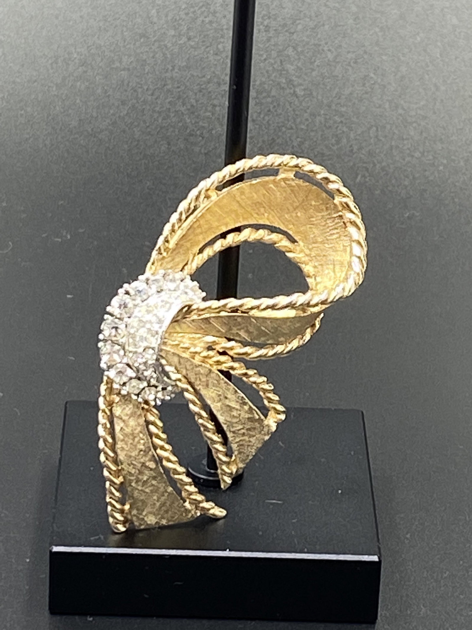 Early MARCEL BOUCHER MARBOUX Brooch: For exact dimensions please refer to the attached dimensions sheet.