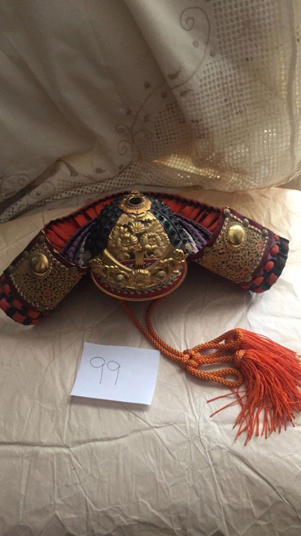 Japanese Kabuto samurai helmet (1 of 1)