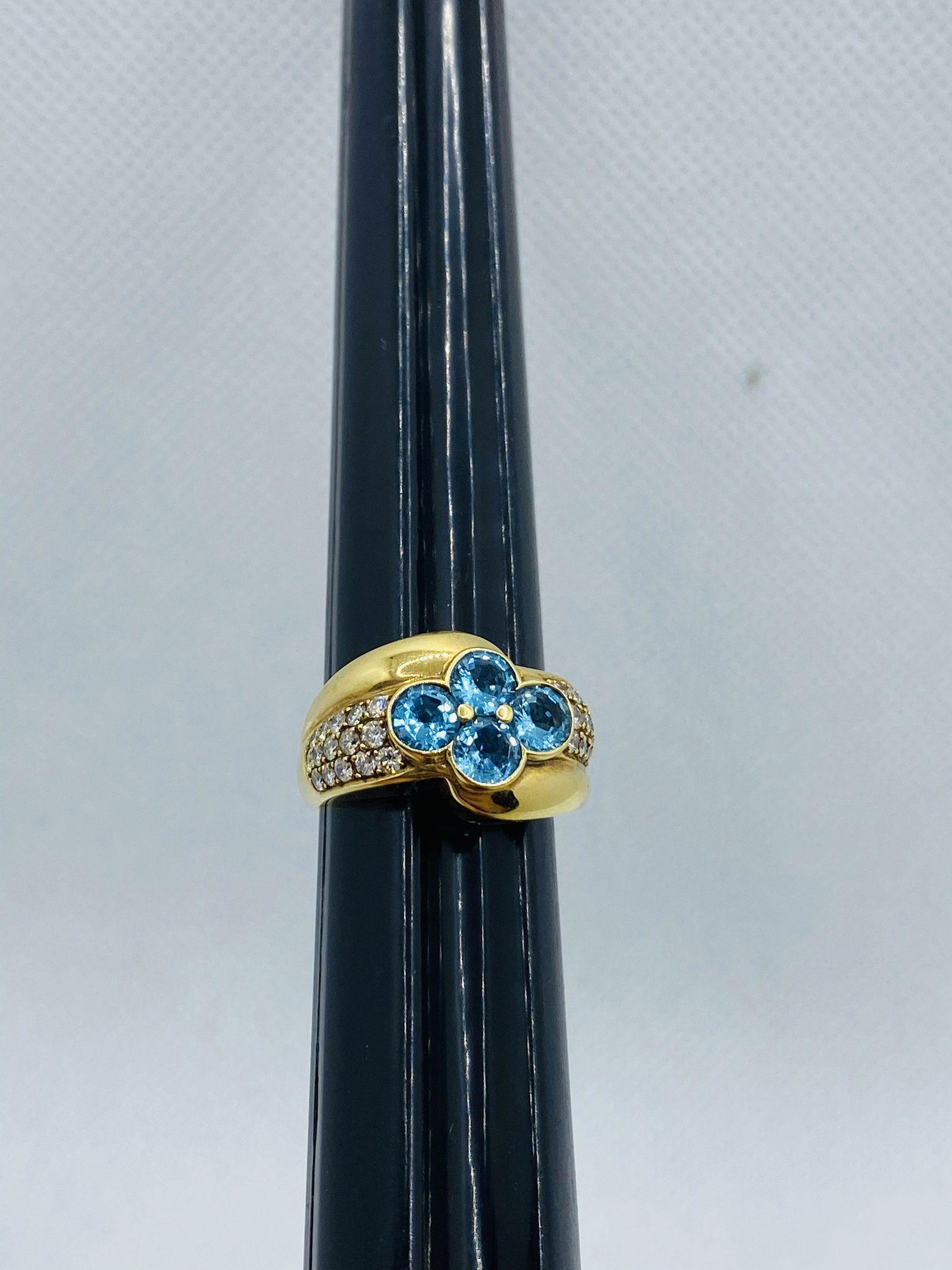A Diamond Blue Topaz and 18K Gold Ring Band (1 of 14)