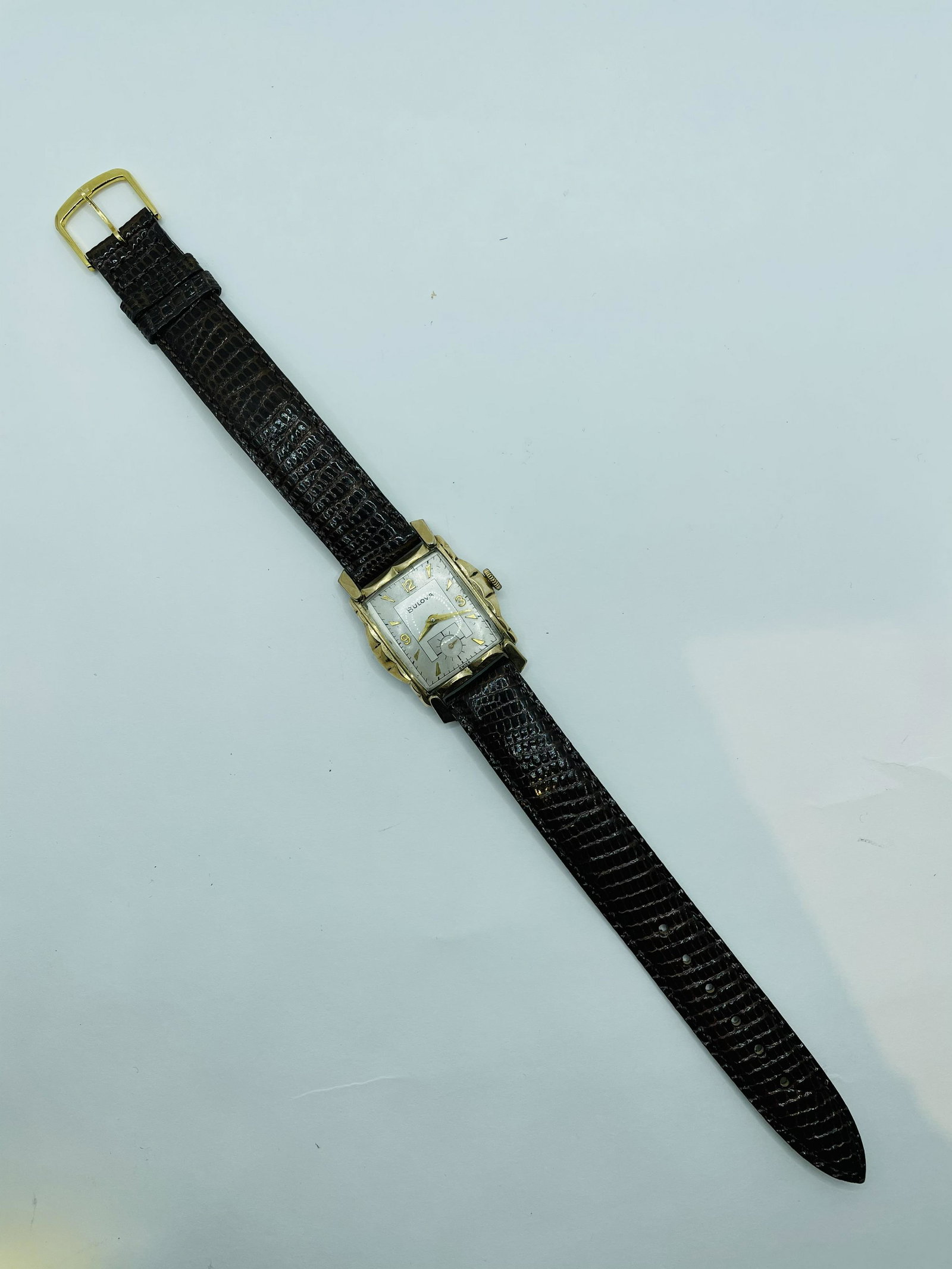 Vintage Art Deco Bulova Wristwatch Watch: Vintage Bulova Wristwatch Watch We Cannot Guarantee the time keeping of the watch but it does run