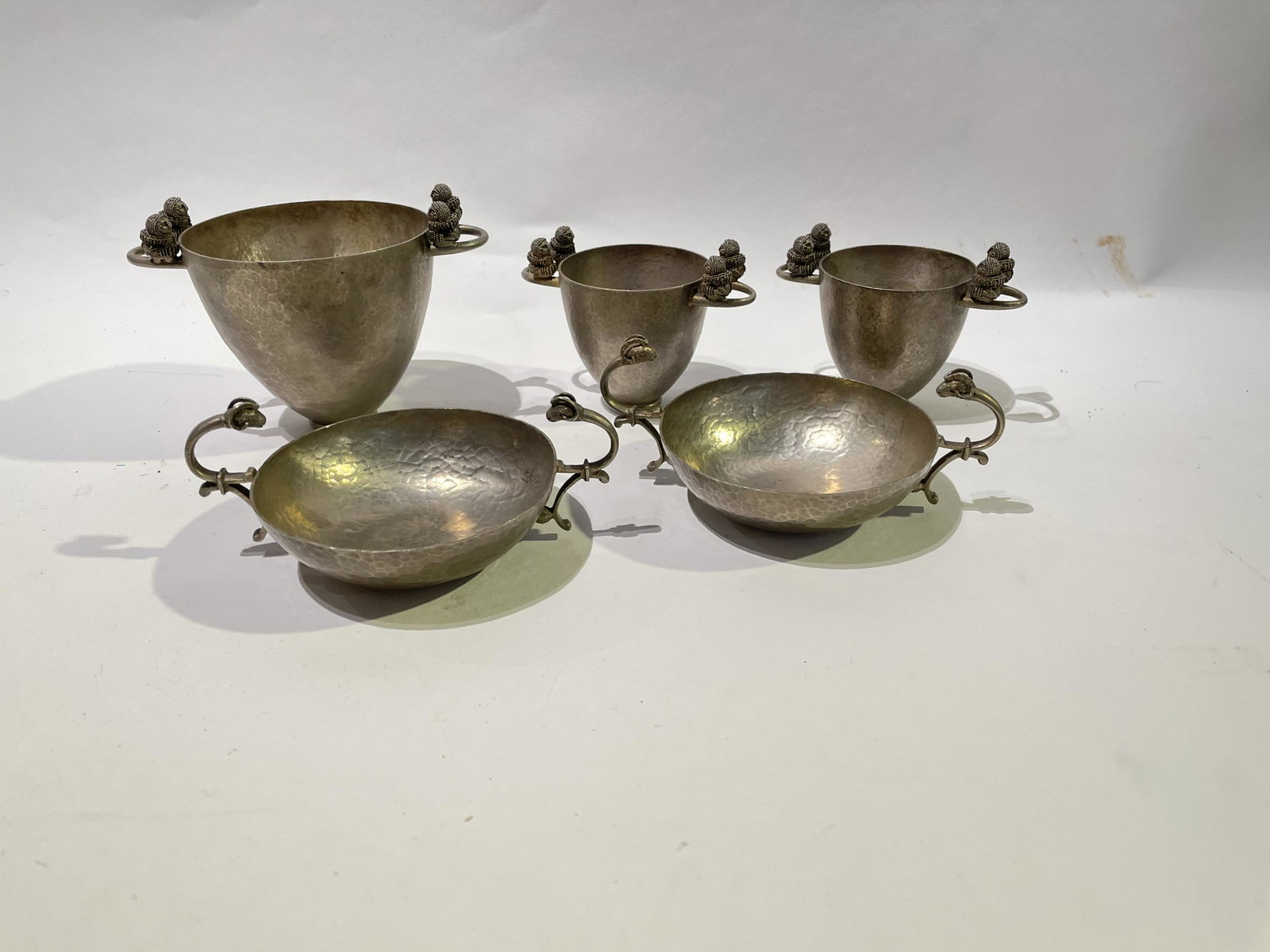 Zoartas Greek 925 Sterling Chimera Lion Skyphos Cup: Zolotas Athens Greece 925 Sterling Silver Vermeil Chimera Lion Skyphos Wine CupZoartas