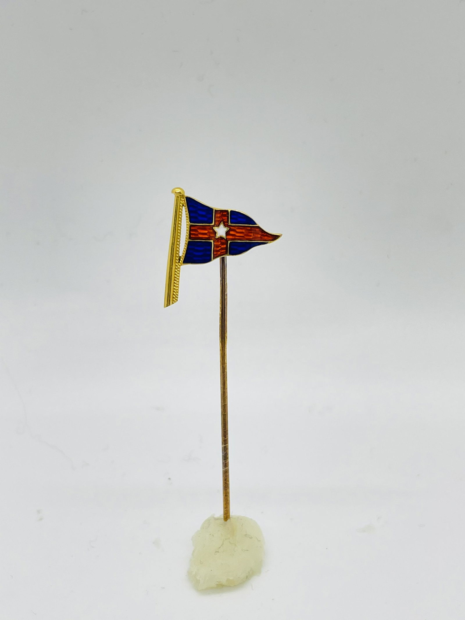 Vintage Gold Enamel Nautical Flag Stickpin (1 of 7)