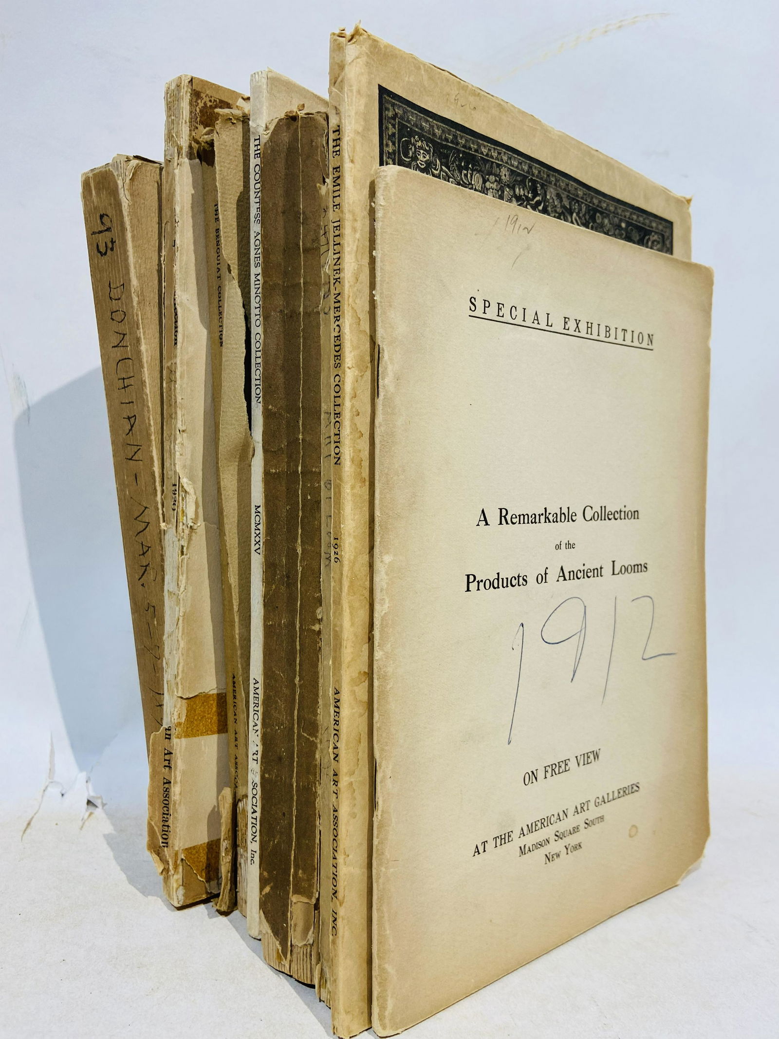 AMERICAN ART GALLERIES Art Reference Books Rugs (1 of 20)