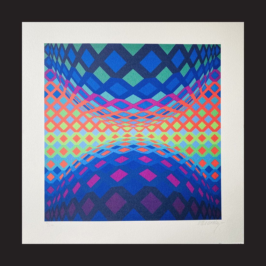 Victor Vasarely - Reech: Victor Vasarely "Reech" beautiful original HAND SIGNED chromolithograph on precious handmade german paper attributed to the french/hungarian master Victor Vasarely. Size: 50x50 cm. Hand signed on lowe