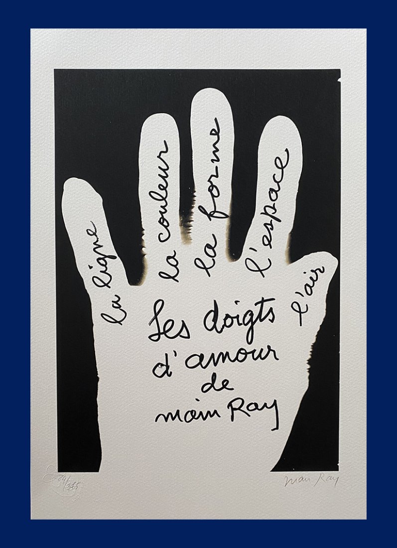 Man Ray - Hand: Man Ray "Hand". Giclee Fine Art Print after an original work. Print-signed lower right, hand-numbered. Decorative Blindstamp and Adhesive of Edition on the print. Excellent conditions. Shipped with ca