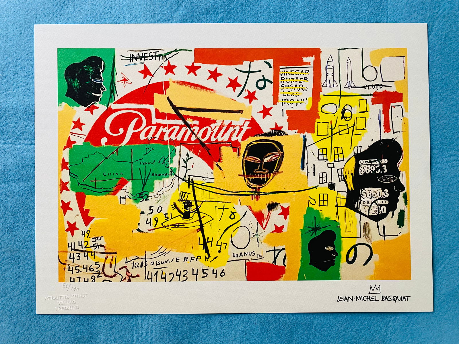 Jean-Michel Basquiat - Paramount: Jean-Michel Basquiat "Paramount" Chromolitograph after an original work. Print-signed lower right. Numbered lower left. Excellent conditions. Shipped with care in solid tube, fast shipping in 3-4