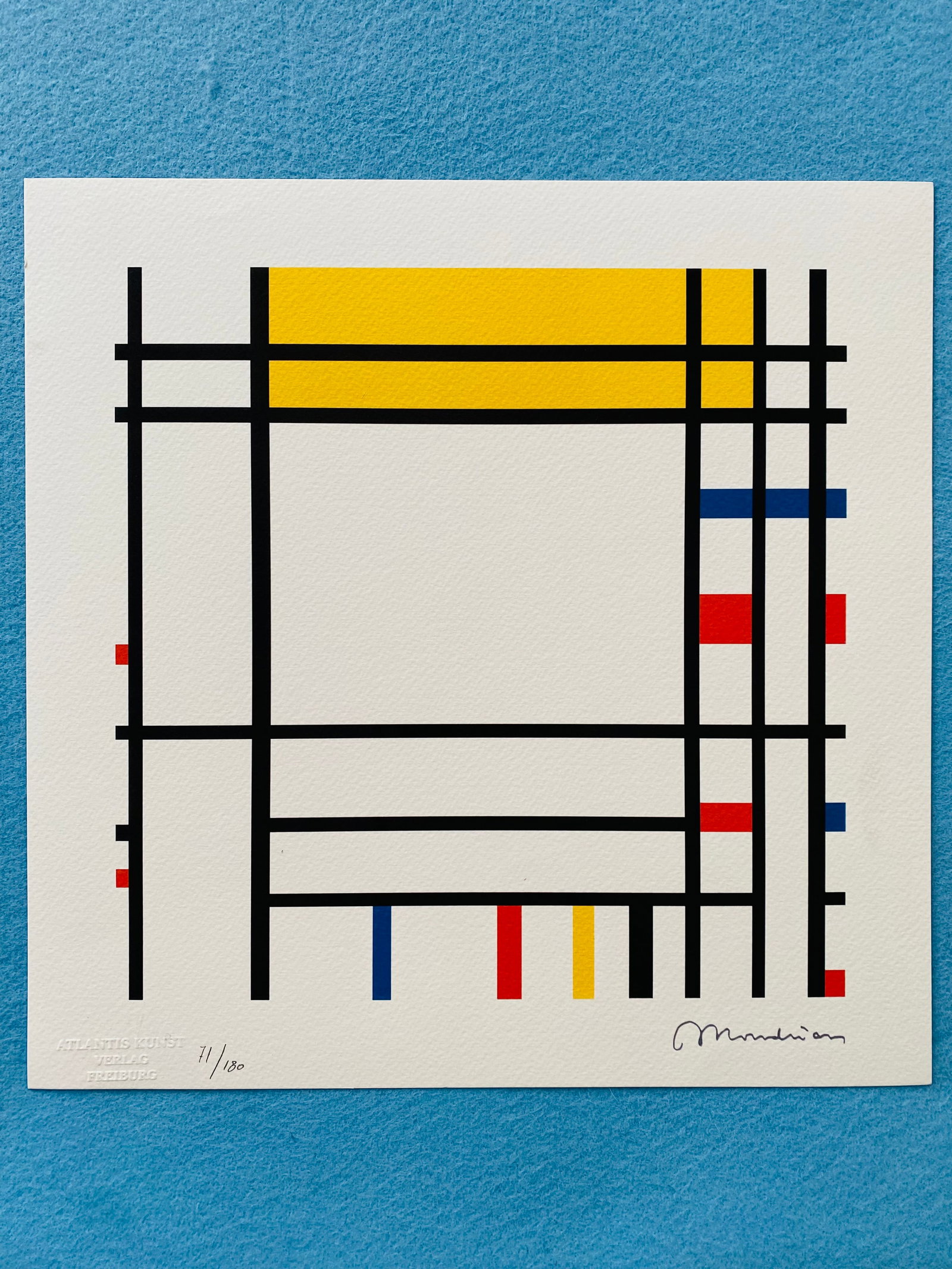 Piet Mondrian - Untitled: Piet Mondrian "Untitled" Chromolitograph after an original work. Print-signed lower right. Numbered lower left. Excellent conditions. Shipped with care in solid tube, fast shipping in 3-4 days all