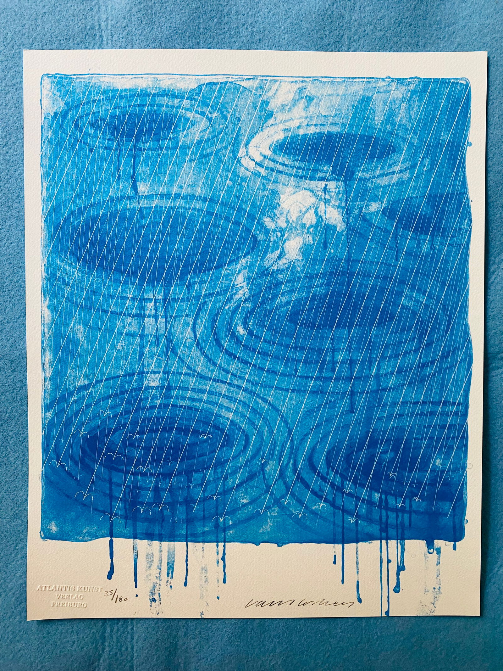 David Hockney - Rain: David Hockney "Rain" Chromolitograph after an original work. Print-signed lower right. Numbered lower left. Excellent conditions. Shipped with care in solid tube, fast shipping in 3-4 days all over th