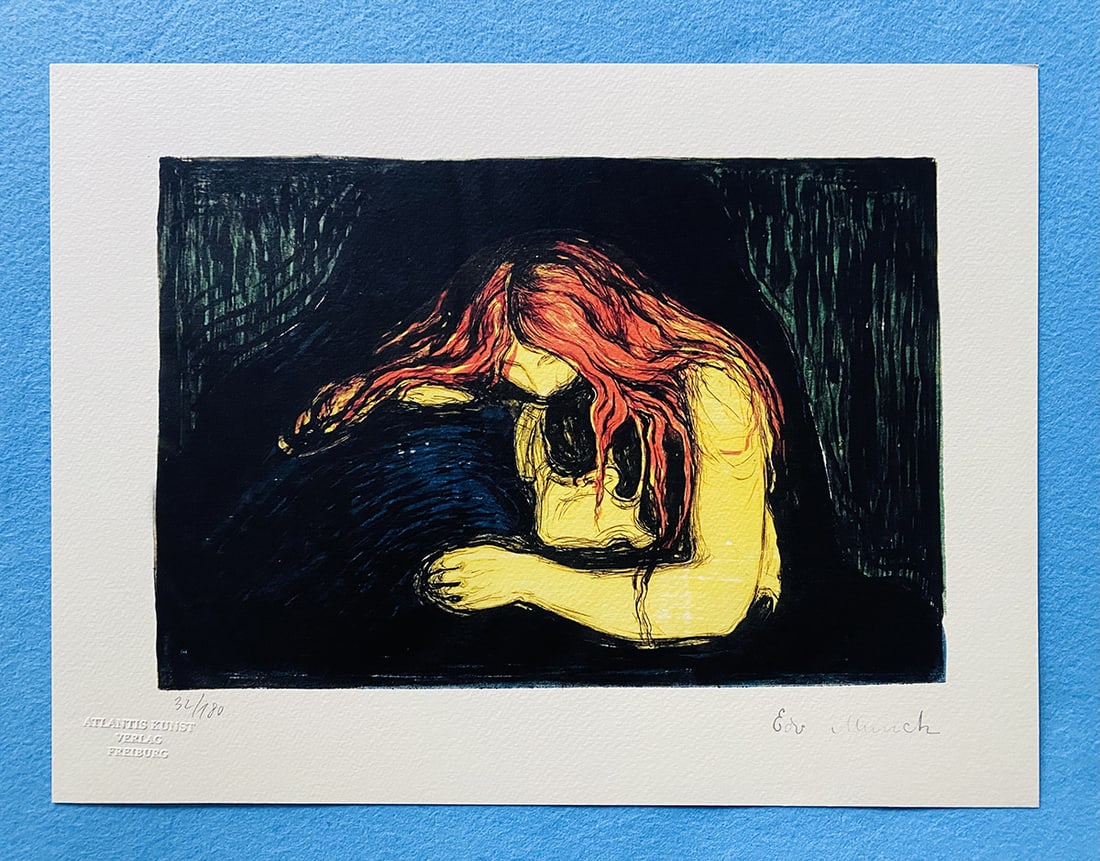 Edvard Munch - Vampires: Edvard Munch "Vampires" Chromolitograph after an original work. Print-signed lower right. Numbered lower left. Excellent conditions. Shipped with care in solid tube, fast shipping in 3-4 days all
